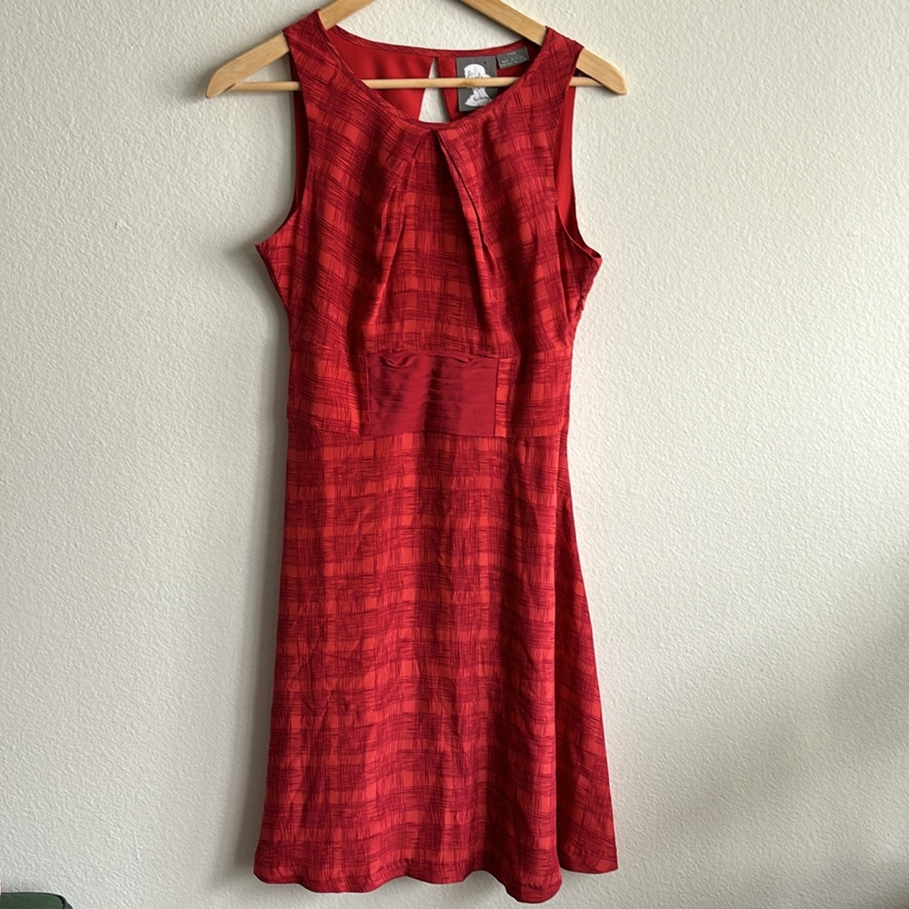 Anthropologie Girls From Savoy Red Silk Dress Keyhole Back Size 4